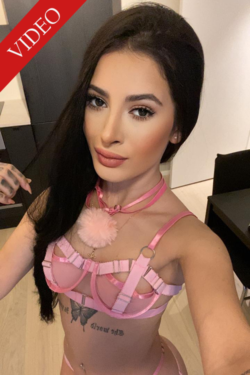 Ibiza Tops - Escorts - MEGAN